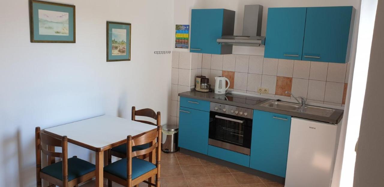 Apartment Roglic Ραμπ Εξωτερικό φωτογραφία