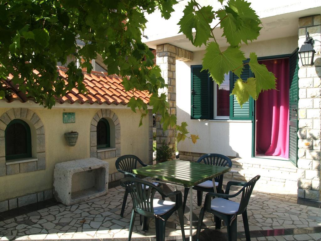 Apartment Roglic Ραμπ Εξωτερικό φωτογραφία